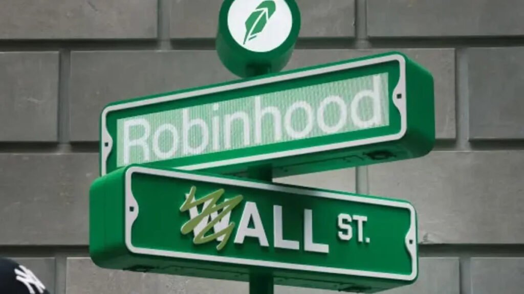 Robinhood’s New Arbitrum Chain Bridges the Gap Between DeFi and Traditional Finance Robinhood’s New Arbitrum Chain Bridges the Gap Between DeFi and Traditional Finance