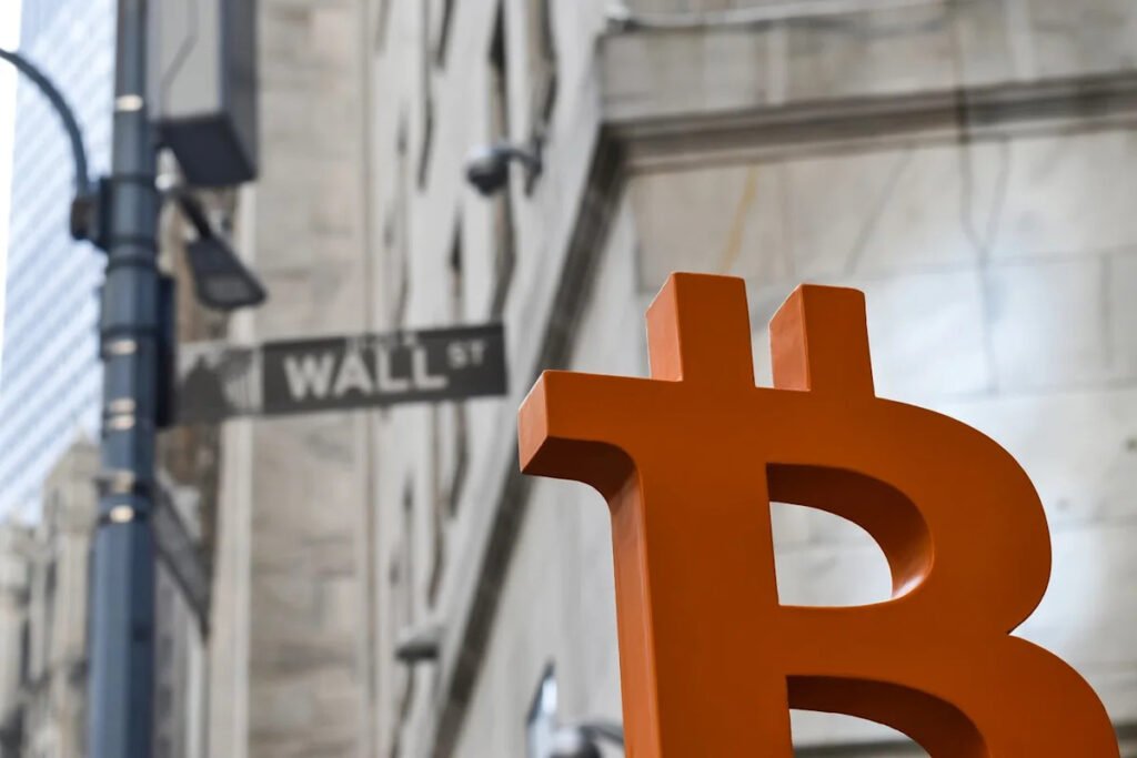 BlackRock Says the Long-Term Investment Thesis for Bitcoin Remains Intact. Is Bitcoin Now a Buy? BlackRock Says the Long-Term Investment Thesis for Bitcoin Remains Intact. Is Bitcoin Now a Buy?