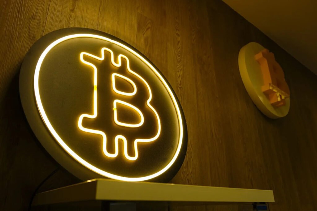 Saylor’s Strategy Restarts Bitcoin Buying, Spending $370 Million Saylor’s Strategy Restarts Bitcoin Buying, Spending $370 Million