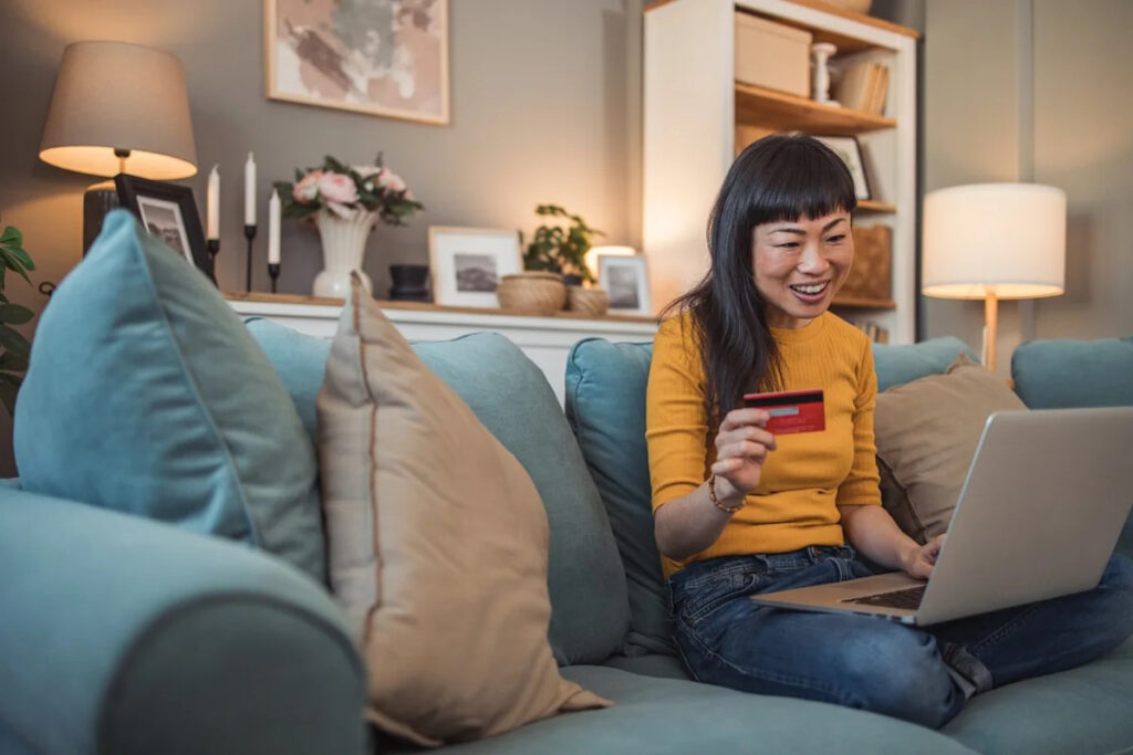 Would You Use a Debit Card That Offers 2% Cashback in Bitcoin? This Popular Cryptocurrency Exchange Thinks You Will. Would You Use a Debit Card That Offers 2% Cashback in Bitcoin? This Popular Cryptocurrency Exchange Thinks You Will.
