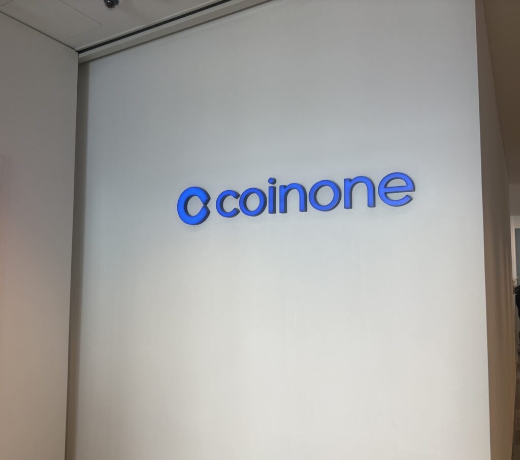 Coinone Follows Digital X With Zero Fees as Exchange Price War Erupts Coinone Follows Digital X With Zero Fees as Exchange Price War Erupts