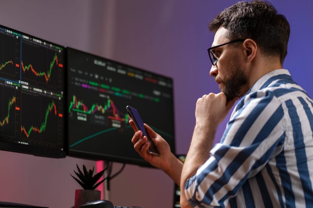 XRP Climbs to 5th on Crypto Rankings After Rallying Over 20% XRP Climbs to 5th on Crypto Rankings After Rallying Over 20%
