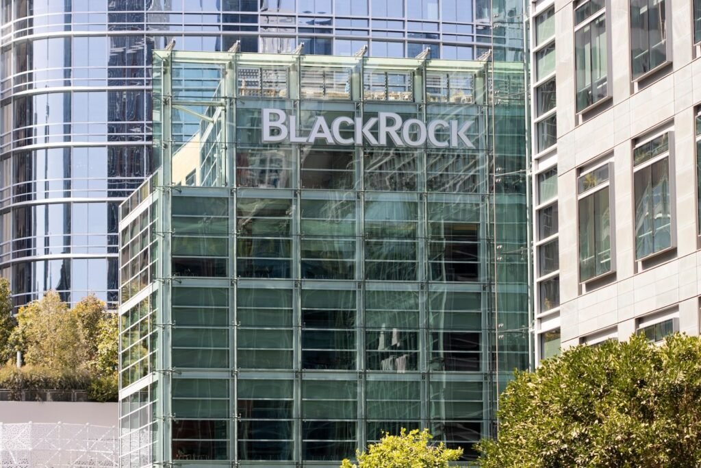 Bitcoin Macro Case Strengthens With U.S. Debt Above $40 Trillion, BlackRock Says Bitcoin Macro Case Strengthens With U.S. Debt Above $40 Trillion, BlackRock Says