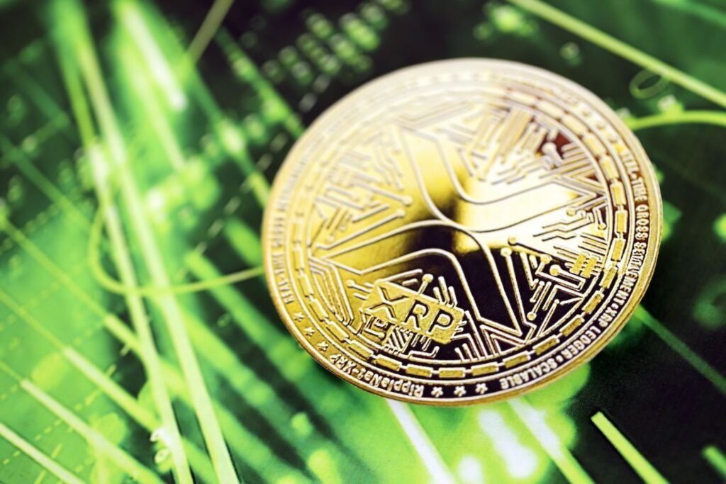 XRP Breaks Back Above $1 After Weeks Of Pressure, But Signals Still Clash XRP Breaks Back Above $1 After Weeks Of Pressure, But Signals Still Clash