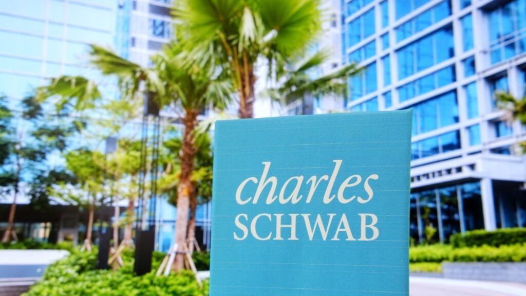 Solana, Avalanche And Chainlink Are Joining Schwab's Crypto Platform
