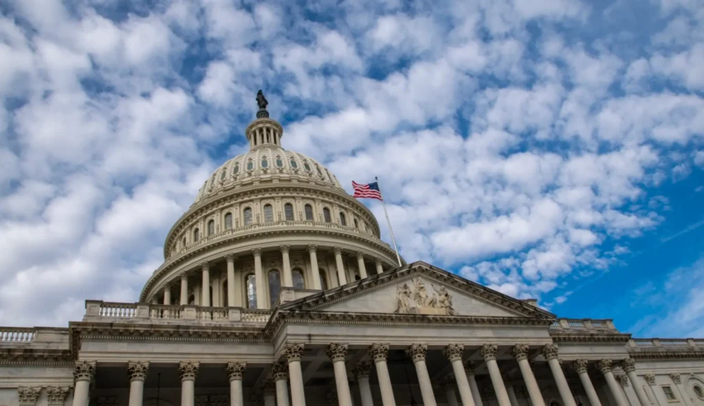 U.S. Senate Vote Nears on CLARITY Act as Crypto, Banks Wage Final Lobbying Battle U.S. Senate Vote Nears on CLARITY Act as Crypto, Banks Wage Final Lobbying Battle