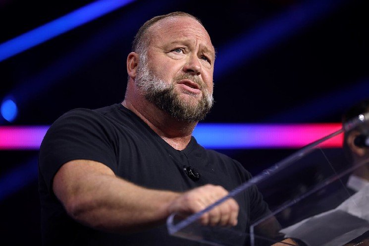 Alex Jones Issues Alarming Warning to XRP Holders Alex Jones Issues Alarming Warning to XRP Holders