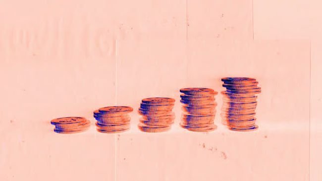 Funds Are Buying, the Crowd Is Not Funds Are Buying, the Crowd Is Not