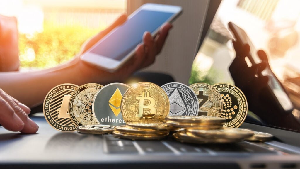 Bitcoin, Ethereum, XRP, Dogecoin Trade Sideways as $78,000 Emerges as Key Level Bitcoin, Ethereum, XRP, Dogecoin Trade Sideways as $78,000 Emerges as Key Level
