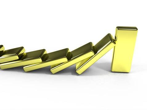 Gold under pressure as US rate-hike expectations rise