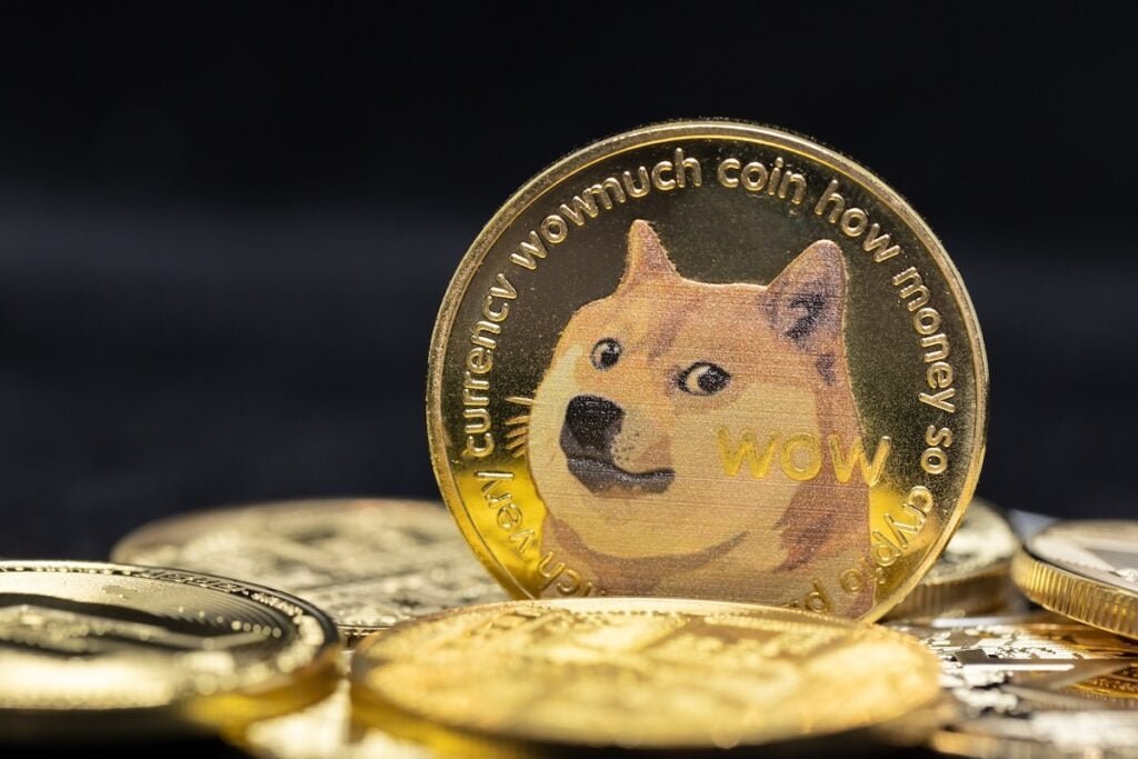 Dogecoin to Beat Trump to the Lunar Surface? DOGE Says There’s a ‘Queue’ After President Declares ‘The Mo Dogecoin to Beat Trump to the Lunar Surface? DOGE Says There's a ‘Queue’ After President Declares ‘The Mo