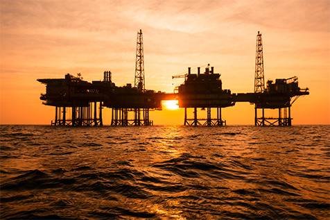 Oil extends losses as supply disruption fears ease