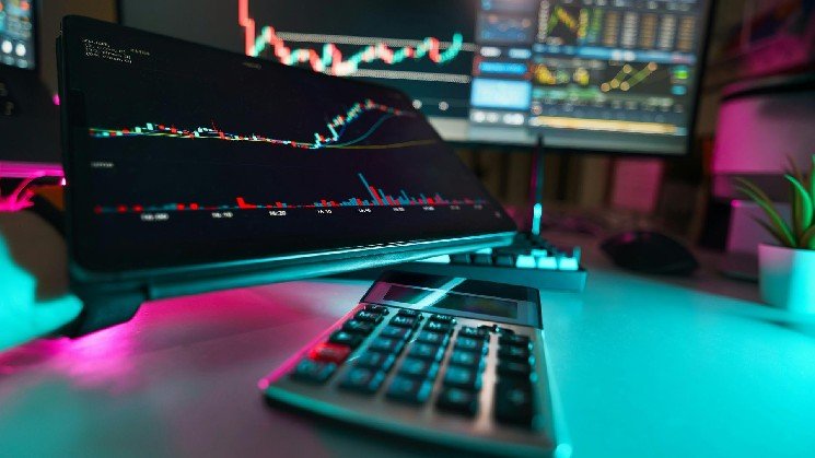 Bitcoin withstands $90 oil and rising yields while gold slides. A firm dollar is the catch Bitcoin withstands $90 oil and rising yields while gold slides. A firm dollar is the catch