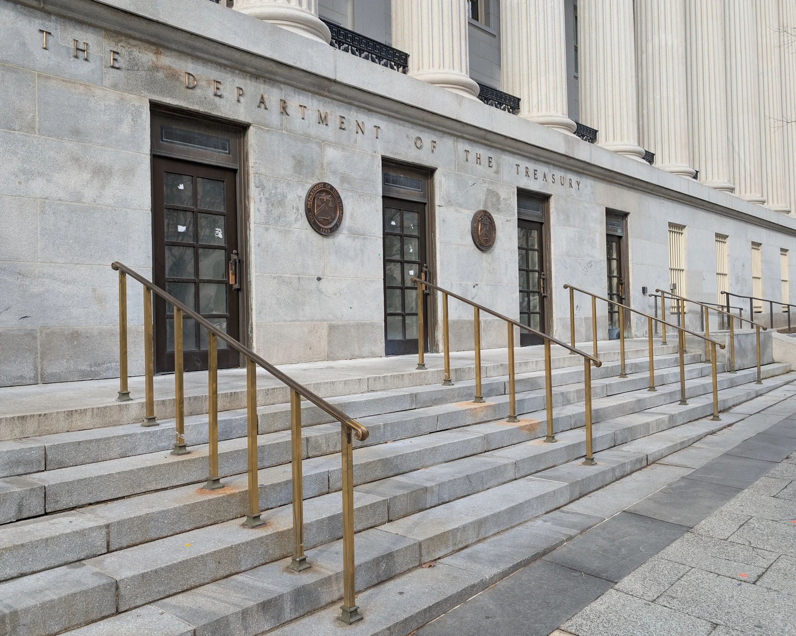 U.S. Treasury Sanctions Iranian Crypto Exchange Bitbank Over Role in Processing Hormuz Transit Fees