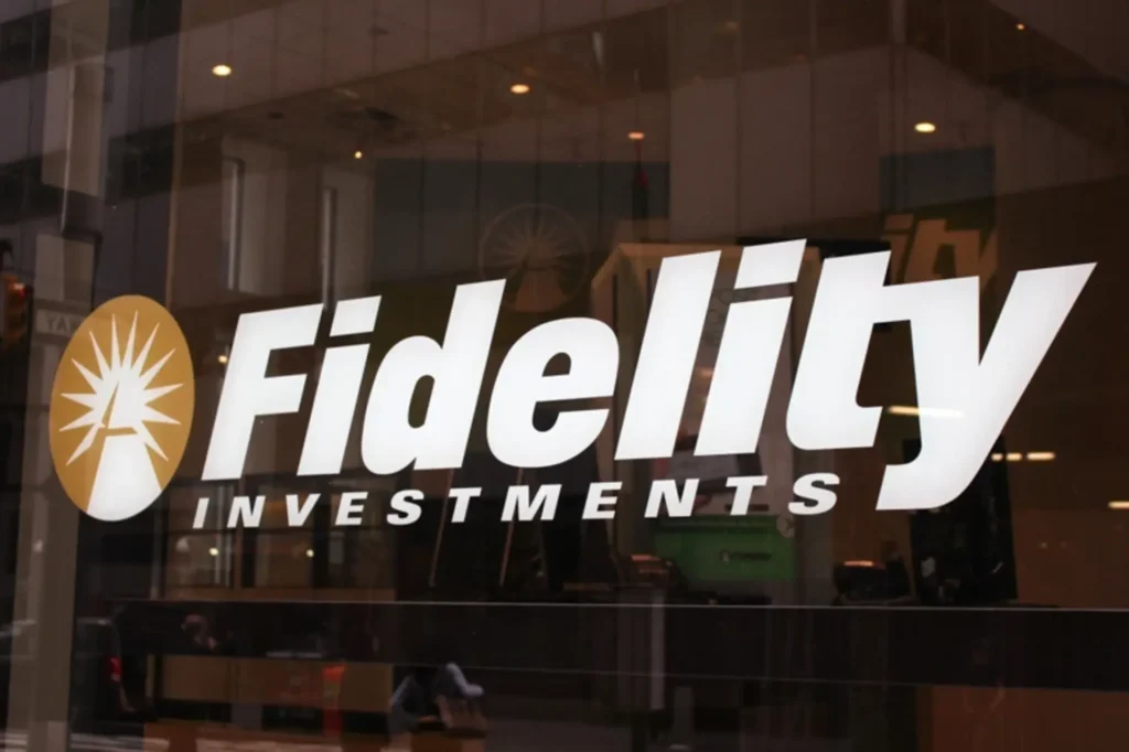 Fidelity Says Bitcoin May Be Near a Bottom, Flags Q4 Policy and Volatility Risks Fidelity Says Bitcoin May Be Near a Bottom, Flags Q4 Policy and Volatility Risks