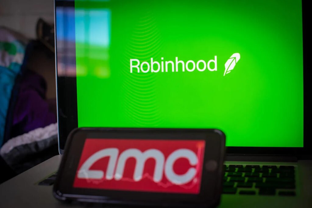 Man turns Robinhood-AMC feud into $2 million gain in 12 hours