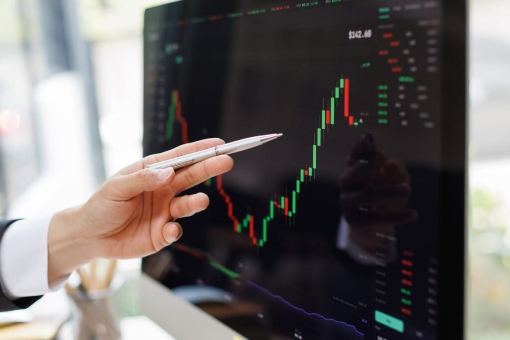 Ethereum Is Up 31% in Thirty Days and XRP 33%. Which Is the Better Buy Before the Fed Meets? Ethereum Is Up 31% in Thirty Days and XRP 33%. Which Is the Better Buy Before the Fed Meets?