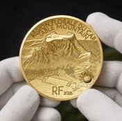 Table Mountain makes its way onto French coins as world’s oldest mint salutes Cape Flora