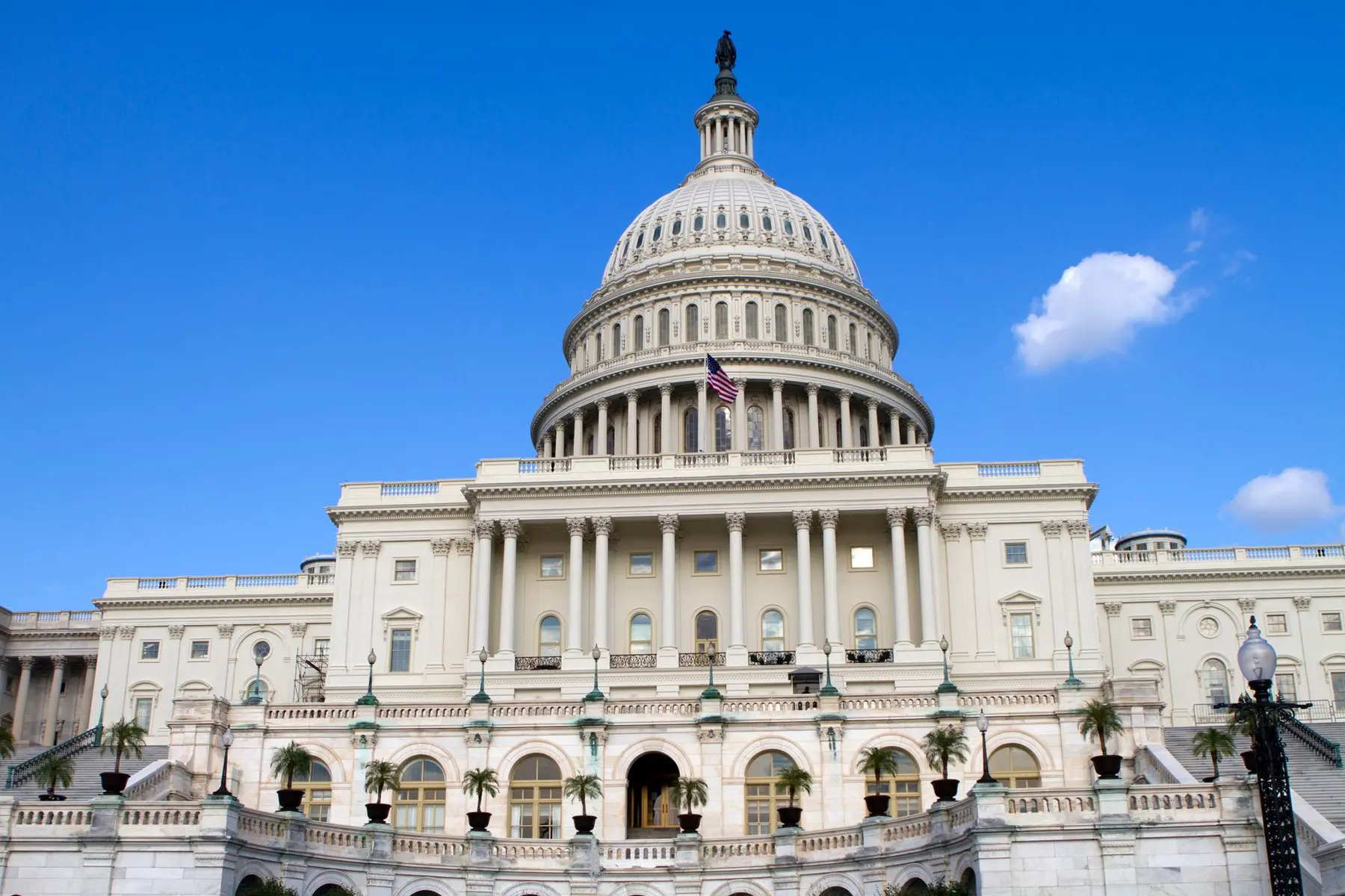 SEC Chair Paul Atkins expects a September 15 Senate vote on the CLARITY Act as disputes over yield and ethics language persist.