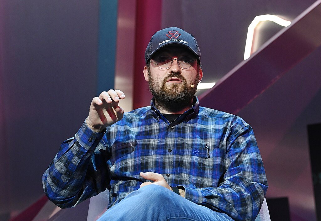 Hoskinson Says Crypto Will ‘Eat AI’ as Blockchain Adoption Grows Hoskinson Says Crypto Will ‘Eat AI’ as Blockchain Adoption Grows