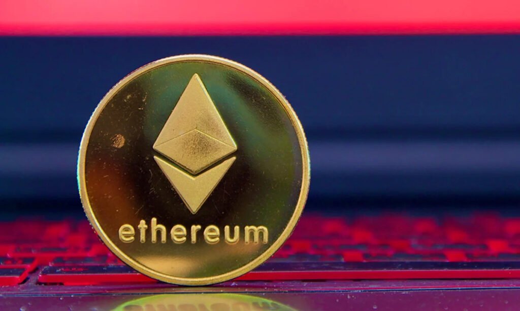 Bitmine’s Tom Lee Warns Of Ethereum Selloff Bitmine’s Tom Lee Warns Of Ethereum Selloff